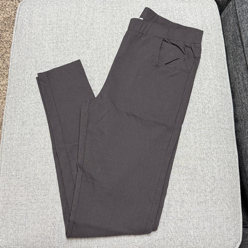 Betsey’s Boutique Dark Gray Jeggings